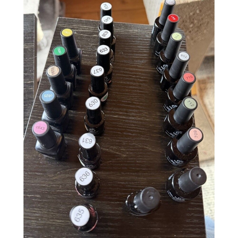 Beetles Gel Nail Polish Random Colors/sizes - Picture 2 of 3